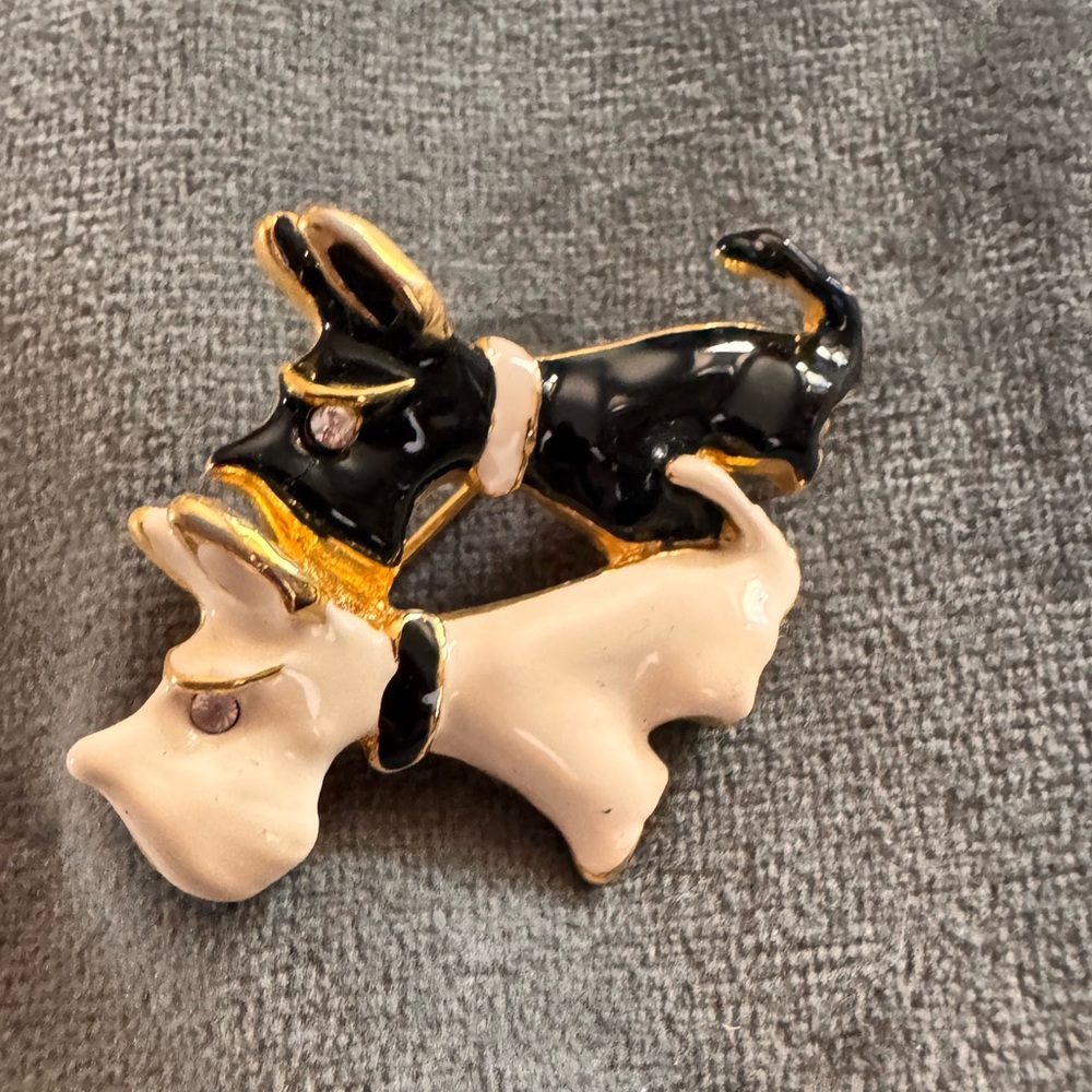 Vintage Terrier Dog pin